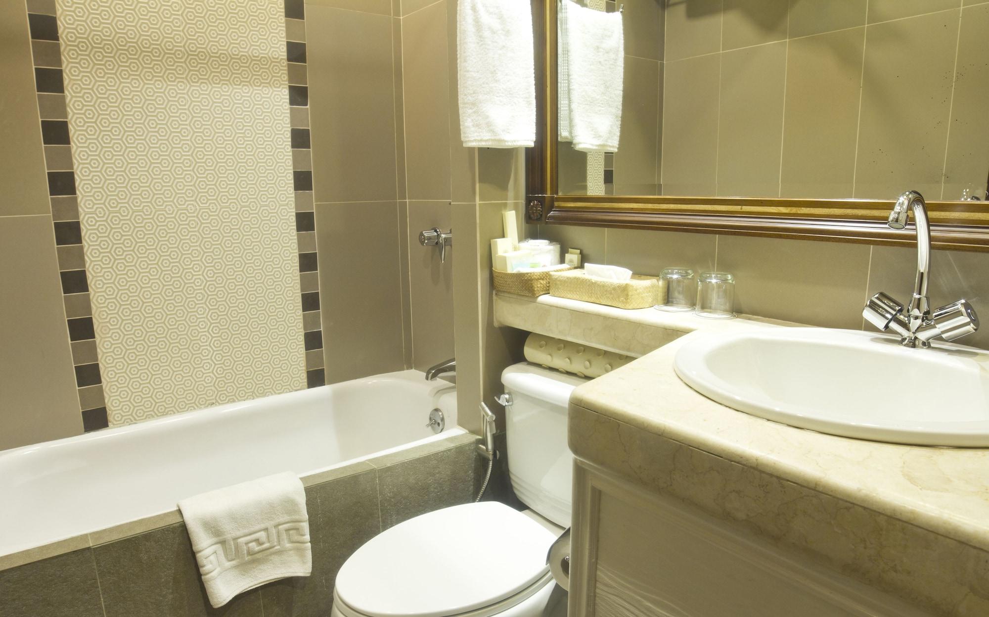 Herald Hotel Makati City