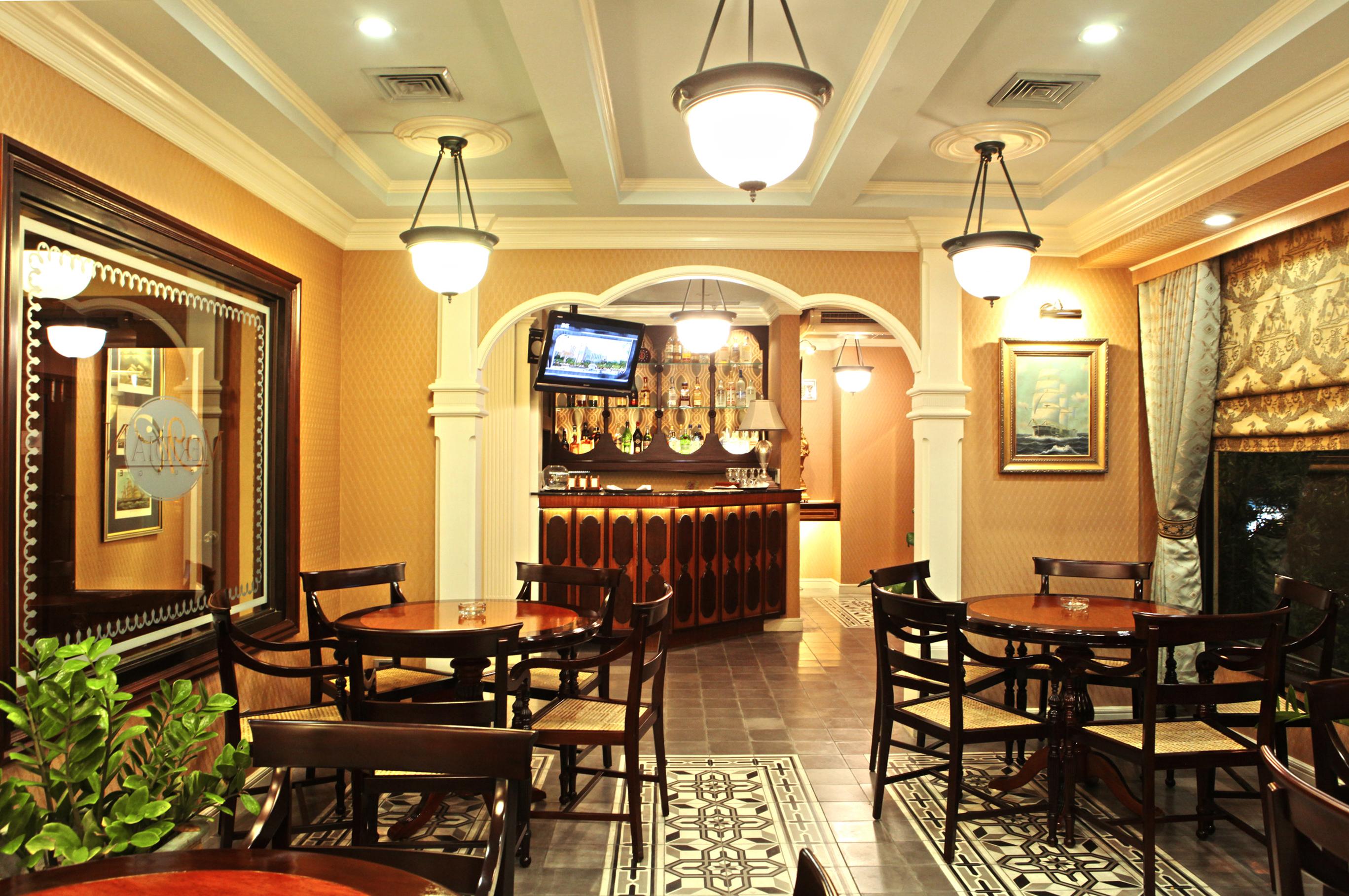 Herald Hotel Makati City