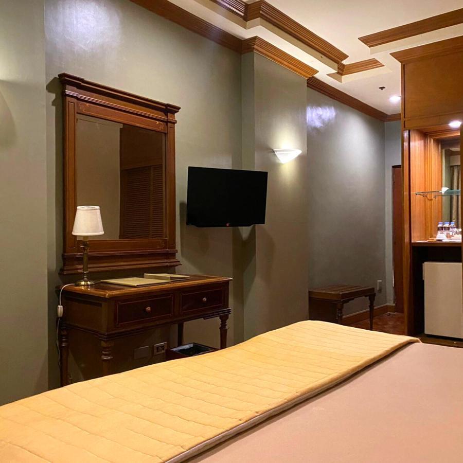 Herald Hotel