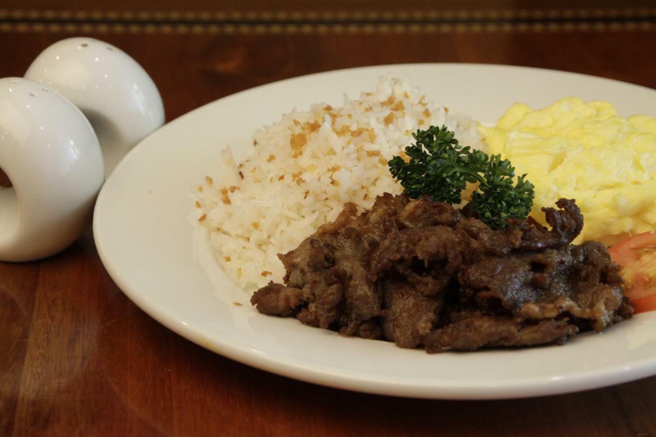 Herald 3* Makati City